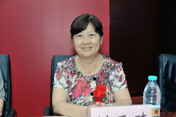 �й�����ҽҩѧ��ѧ������������������ϯ̨����